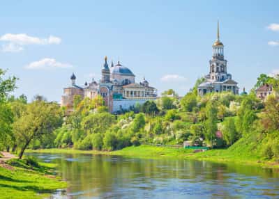 Люблю тебя, Петра творенье… Торжок, Петербург, Петергоф и Кронштадт. Автобусный тур из Москвы