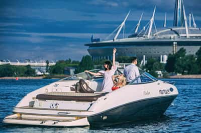 Индивидуальная прогулка на 7-ми местном катере Rinker 232