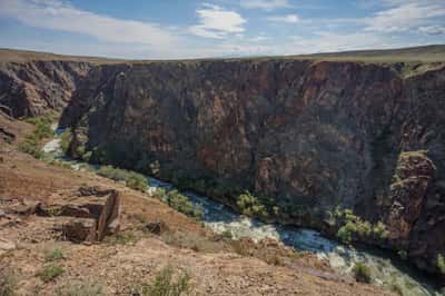 Между небом и бездной: самые красивые места Казахстана за один день