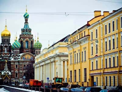 Обзорная экскурсия по Санкт-Петербургу на двухэтажном автобусе