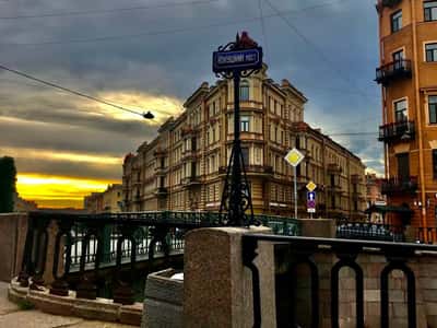 Сенная площадь. Петербургские тайны