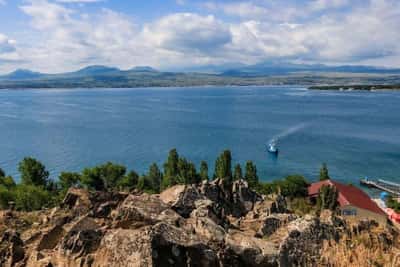 Пещера дедушки Левона, Севан и термальные ванны