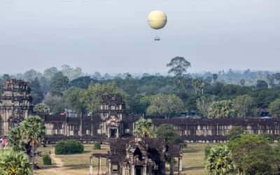 Камбоджа: полёт на воздушном шаре и восемь храмов Ангкора