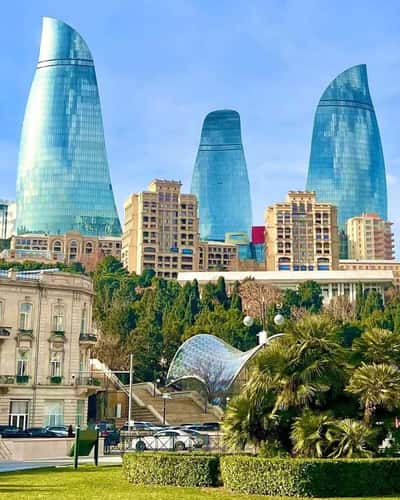 Расширенная автобусная экскурсия по современному Баку и Старому городу