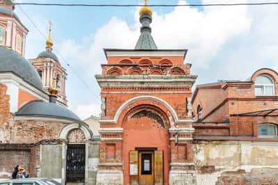 «Хитрецы с Хитровки»: экскурсия с чаепитием в уникальном пабе-музее