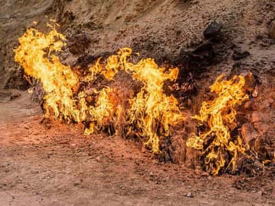 Лучшее в окрестностях Баку: Гобустан, вулканы, Розовое озеро и Янардаг