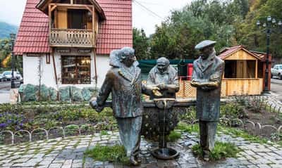 Из Тбилиси в туфовую столицу: Армения в мини-группе
