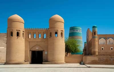 Хива - город-музей под открытым небом