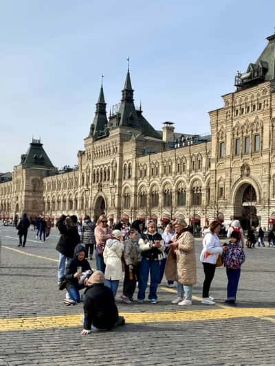 Квест-экскурсия «Зачарованные на Красной площади» с изучением английского