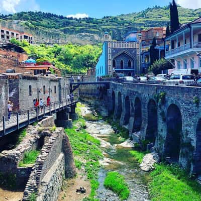 Веселые каникулы по-грузински: 8-дневный тур