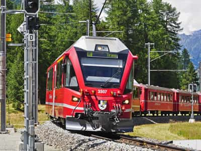 Из Милана: Санкт-Мориц и панорамный тур на Bernina Express