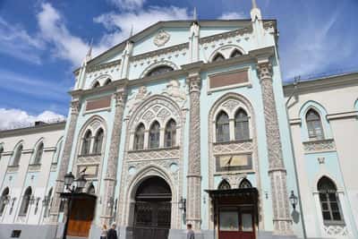 Никольская улица: городские легенды