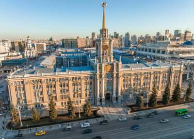 Малахит: сокращенная программа. Железнодорожный круиз в Казань, Екатеринбург и Нижний Новгород