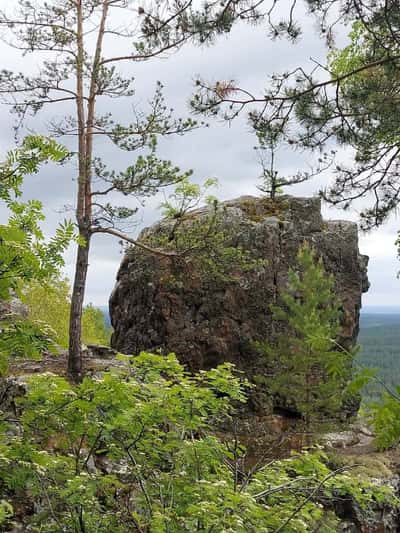 По сакральным местам Азов горы