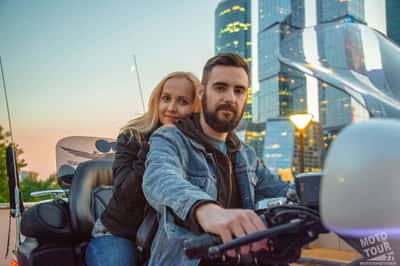Ночная мотопрогулка по легендарным байкерским местам столицы