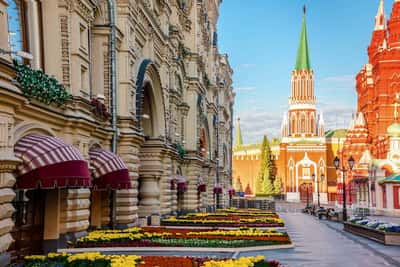 Блеск и нищета Никольской
