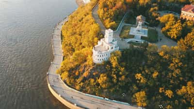Обзорная экскурсия на теплоходе до музея Амурского моста