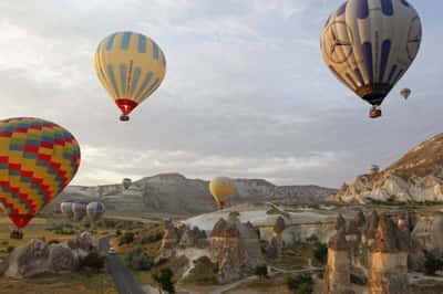 Испытайте волшебство Каппадокии: 2-дневный тур мечты из Анталии
