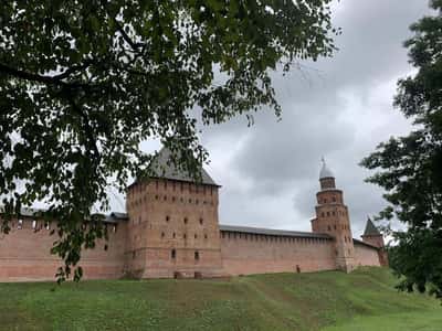 У нас князя нету, но есть Бог и правда и Святая София