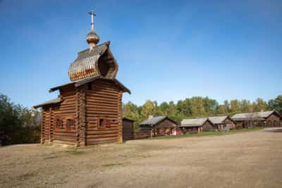 Экскурсия из Иркутска в Листвянку на транспорте туристов