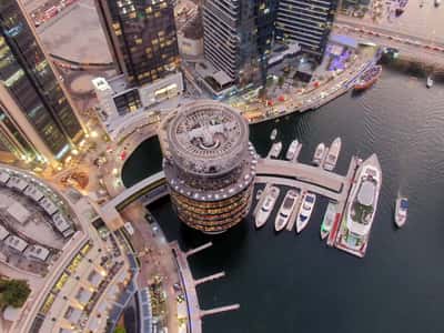 Игра в гольф на 1 час с видом на Дубай Марину