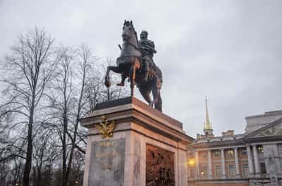 Аудиоэкскурсия Тайный код Петербурга: прогулка по мистическим местам города