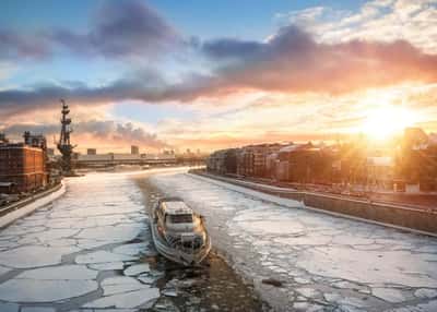 Новогодняя симфония в Москве