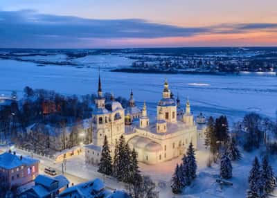 Зимний экспресс на родину Деда Мороза. Железнодорожный круиз в Великий Устюг из Санкт-Петербурга