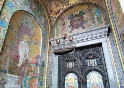 Ноябрьские праздники в Петербурге