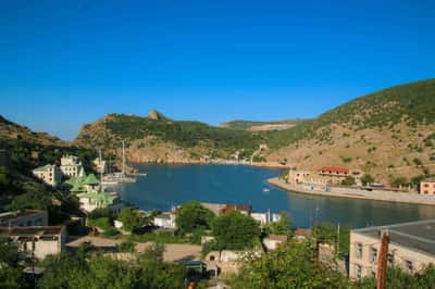 Крымская Венеция с прогулкой на катере и купанием в открытом море
