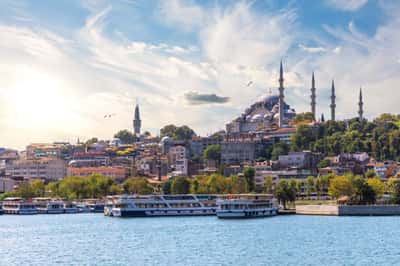 Роскошный девичник на яхте в Стамбуле