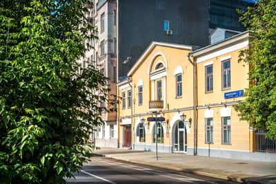 Путешествие в прошлое или прогулка по Бульварному кольцу (Гоголевский и Никитский бульвары)