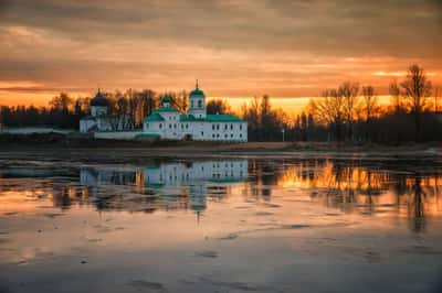 Прогулка по Кремлю и центру Пскова