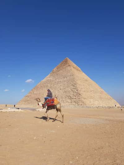 В Каир и к великим пирамидам на самолете