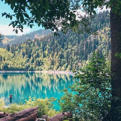 Озера Большая и Малая Рица, Гегский водопад