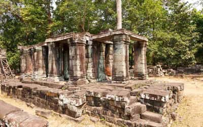 Камбоджа Стандарт: храмовый комплекс Ангкор на 2 дня / 1 ночь