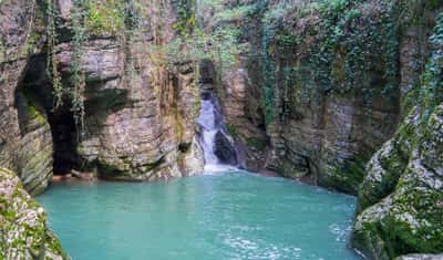 Трекинг из Сочи на Агурские водопады и Орлиные скалы