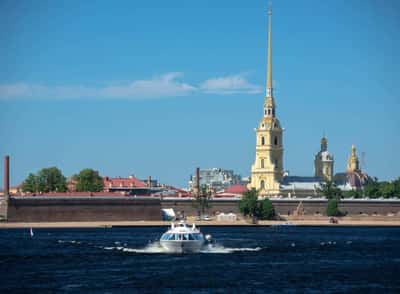 Метеор в Петергоф и из Петергофа