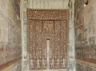 Саккара, Дахшур и Мемфис - загадочные некрополи