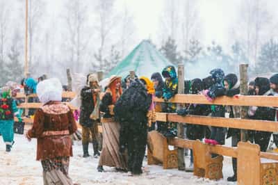 Новогодние интерактивное представление для взрослых и детей