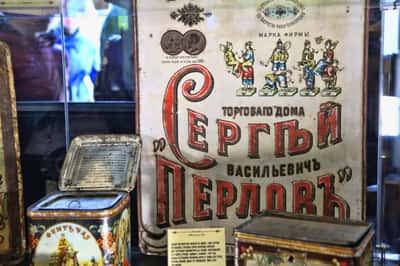 Короли русского чаепития: чайный дворец Перлова и фабрика «Роза Эйнема»
