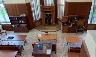 Прогулка по комплексу традиционных религий России в Отрадном