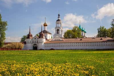 Жемчужная Толга: путешествие в действующий женский монастырь