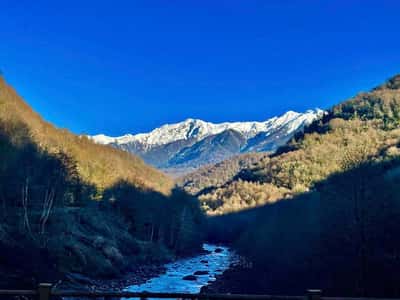 Восточная Абхазия: курорты, заброшенные города и водопады