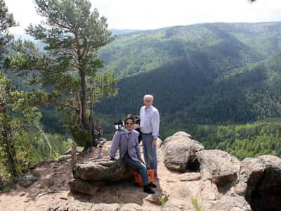 Такмак мне кум и сват