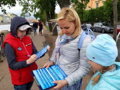 Детская обзорная экскурсия по Петербургу