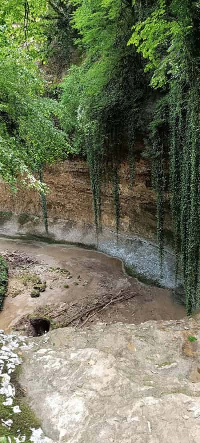 Кодорское ущелье-к водопадам, каньону, смотровои площадке