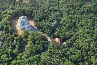 Индивидуальный тур: Топола, Опленац и гора Авала