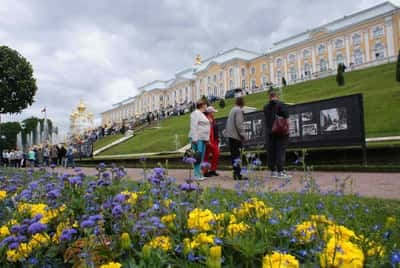 Праздник «Открытие фонтанов» в Петергофе 2025
