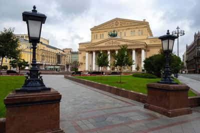 Неглинная. Подземная река и ее окрестности